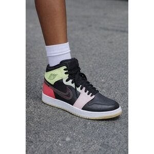 Jordan Air Jordan 1 Mid SE Womens Multi-Color Excellent Black Pink Green Red